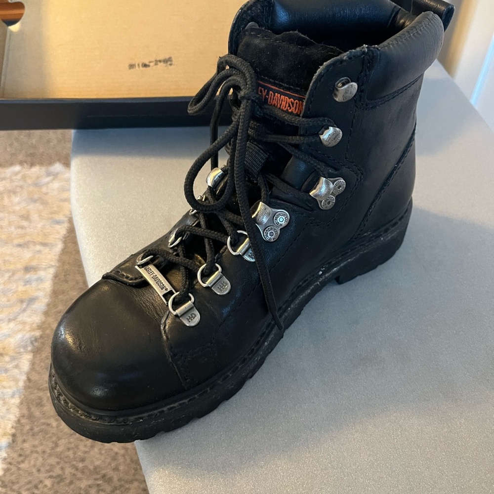Harley-Davidson Black Women’s Leather Lace-Up Moto Boots - Picture 4 of 8
